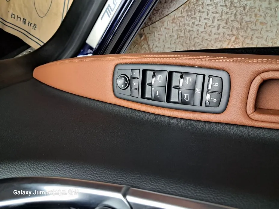 Maserati Ghibli — фото 10
