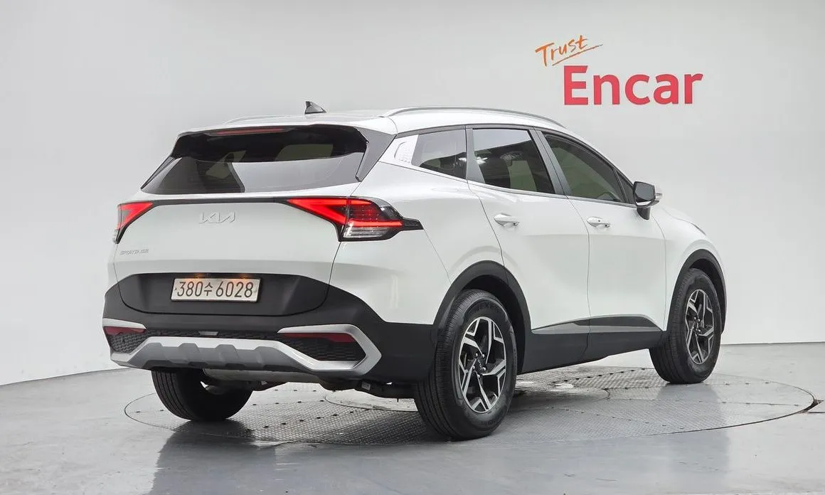Kia Sportage — фото 9