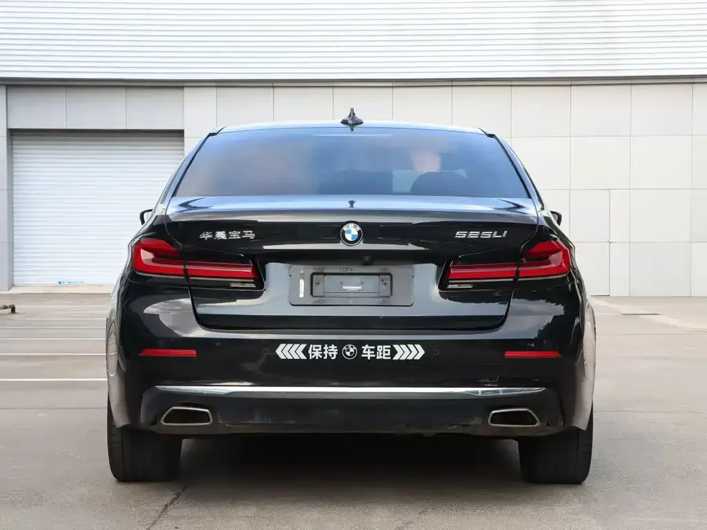BMW 5 Series — фото 2