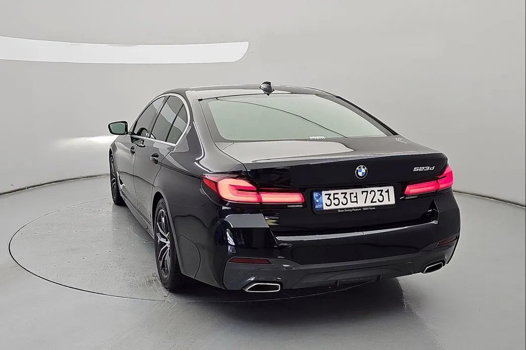 BMW 5-Series — фото 4