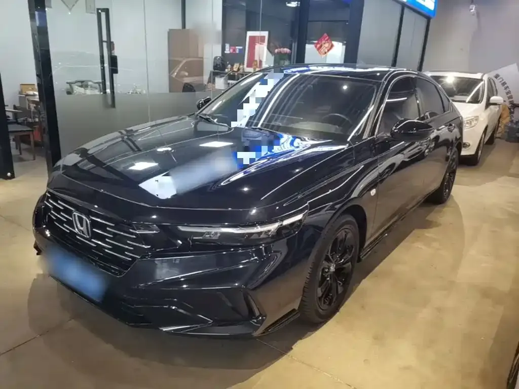 Honda Accord — фото 8