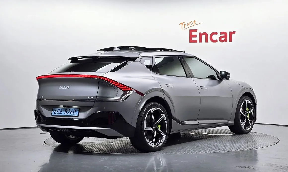 Kia EV6 — фото 2