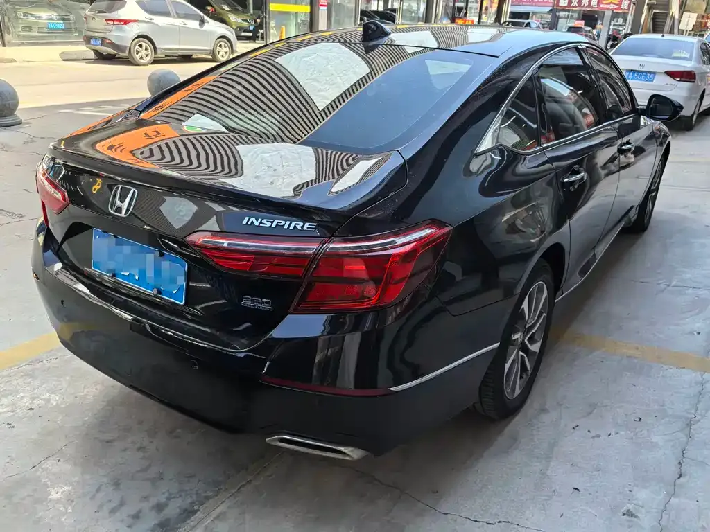 Honda Inspire — фото 5