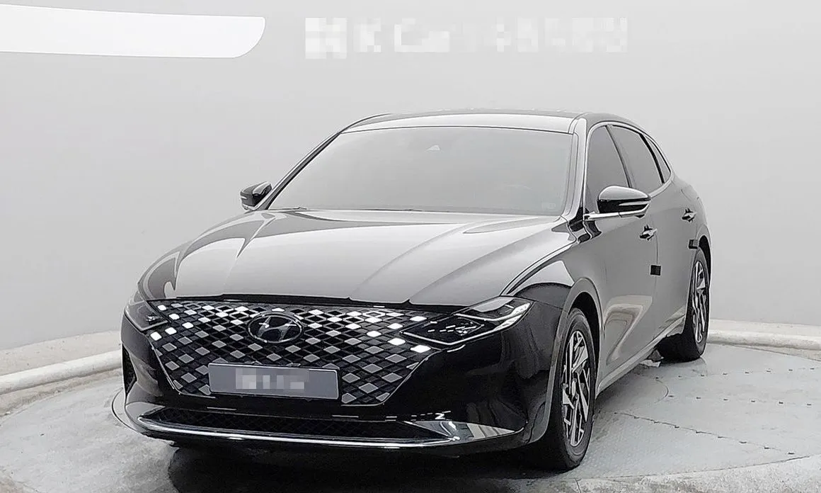 Hyundai Grandeur — фото 1