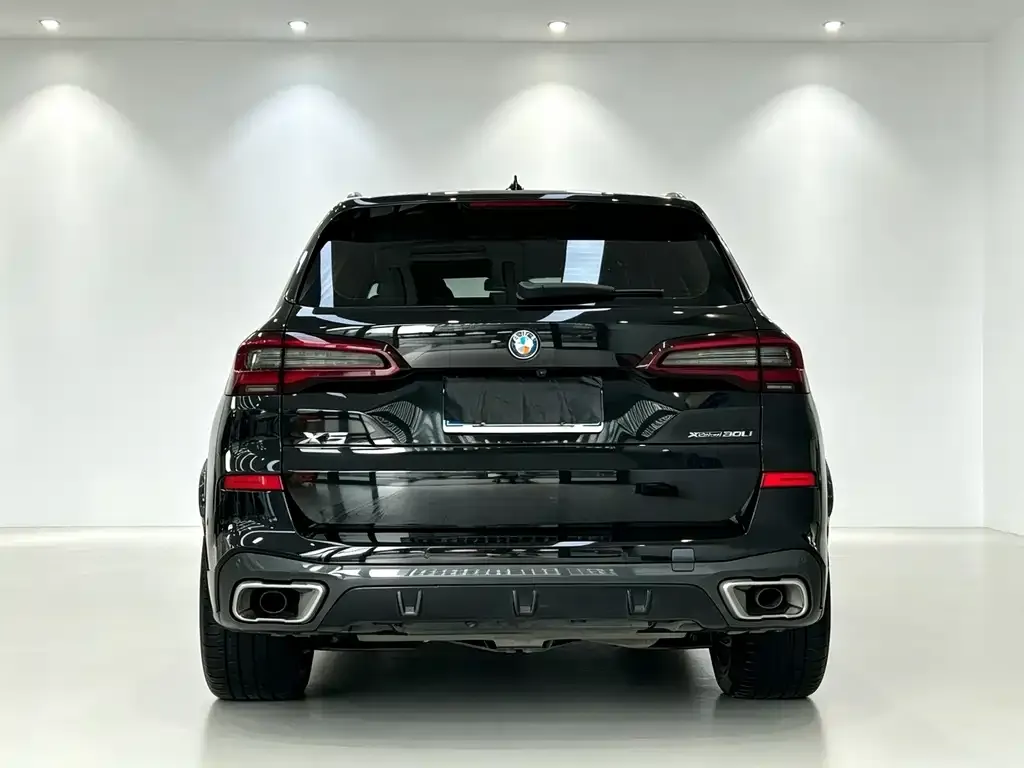 BMW X5 — фото 2
