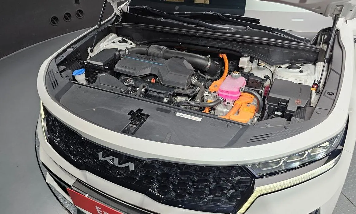 Kia Sorento — фото 9