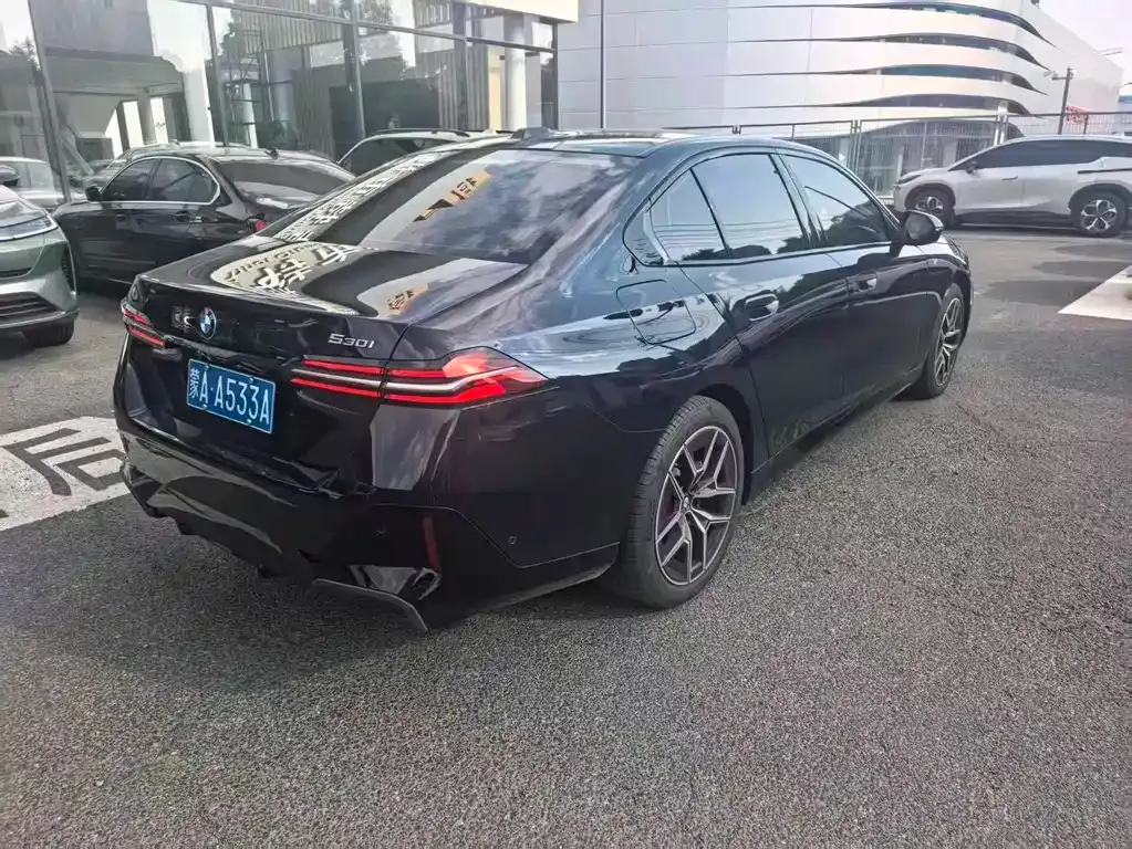 BMW 5 Series (Import) — фото 4