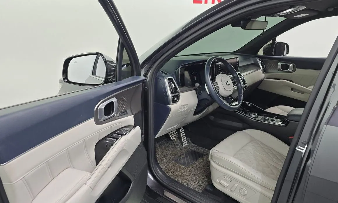 Kia Sorento — фото 8
