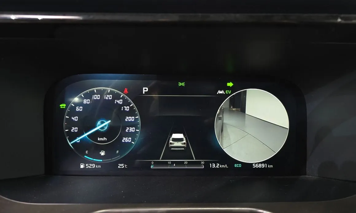 Kia Sorento — фото 5