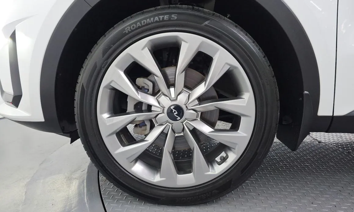 Kia Sorento — фото 5