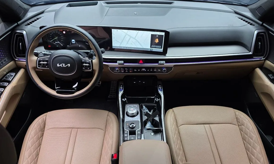 Kia Sorento — фото 9