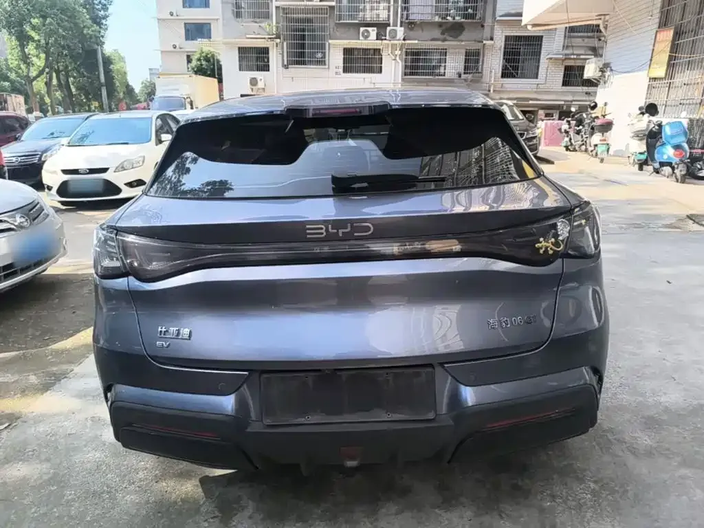 BYD Seal 06GT — фото 5