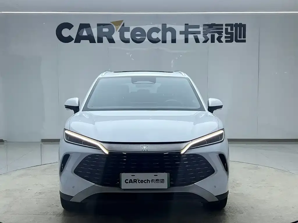 BYD L DM-i — фото 4