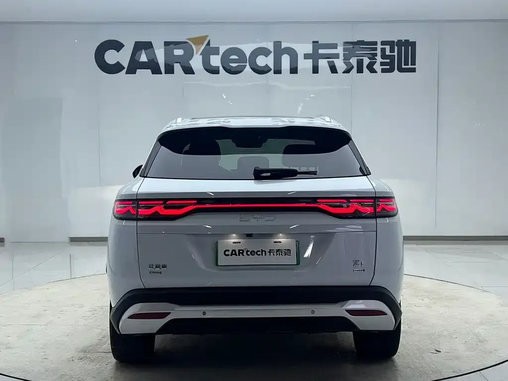 BYD L DM-i — фото 2