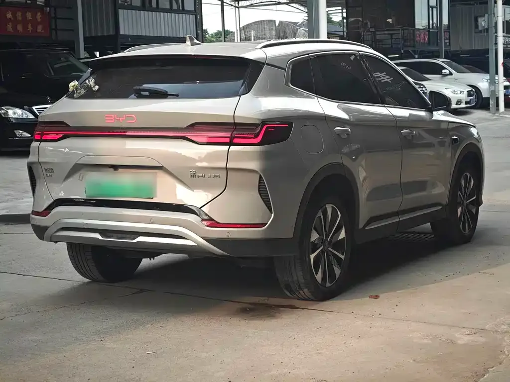 BYD PLUS New Energy — фото 10