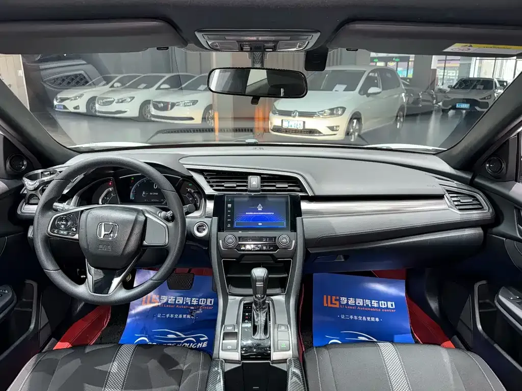 Honda Civic — фото 4