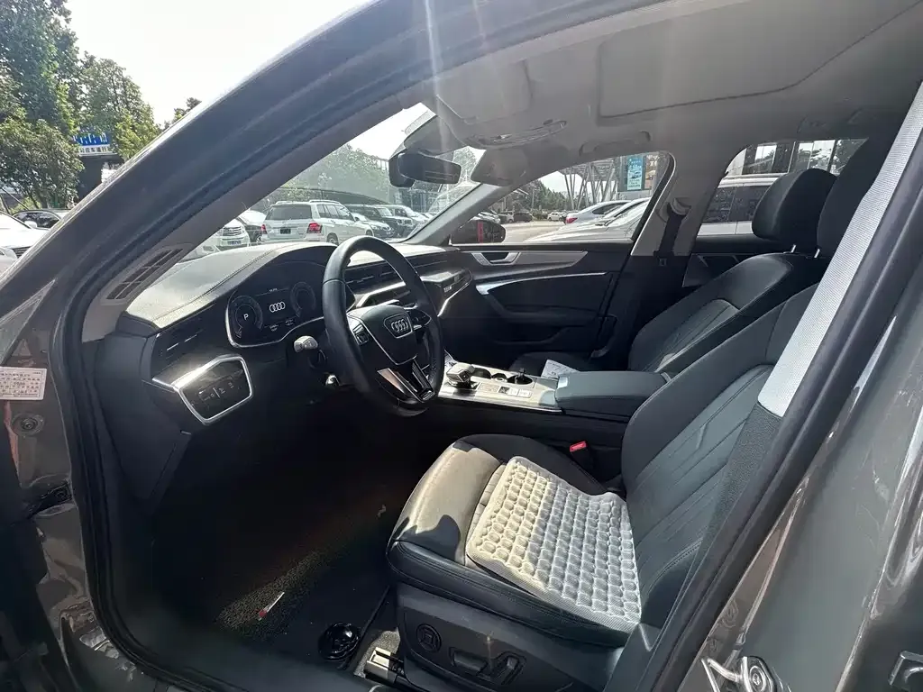 Audi A6 (Import) — фото 3