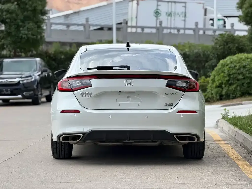 Honda Civic — фото 6