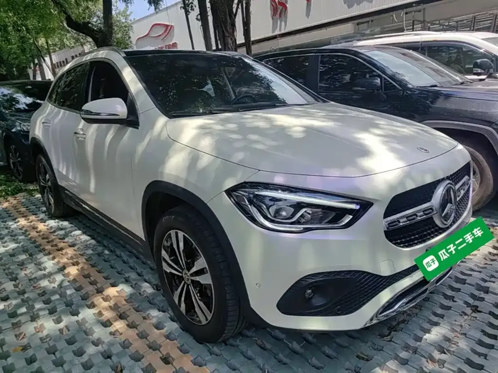 Mercedes-Benz GLA — фото 9