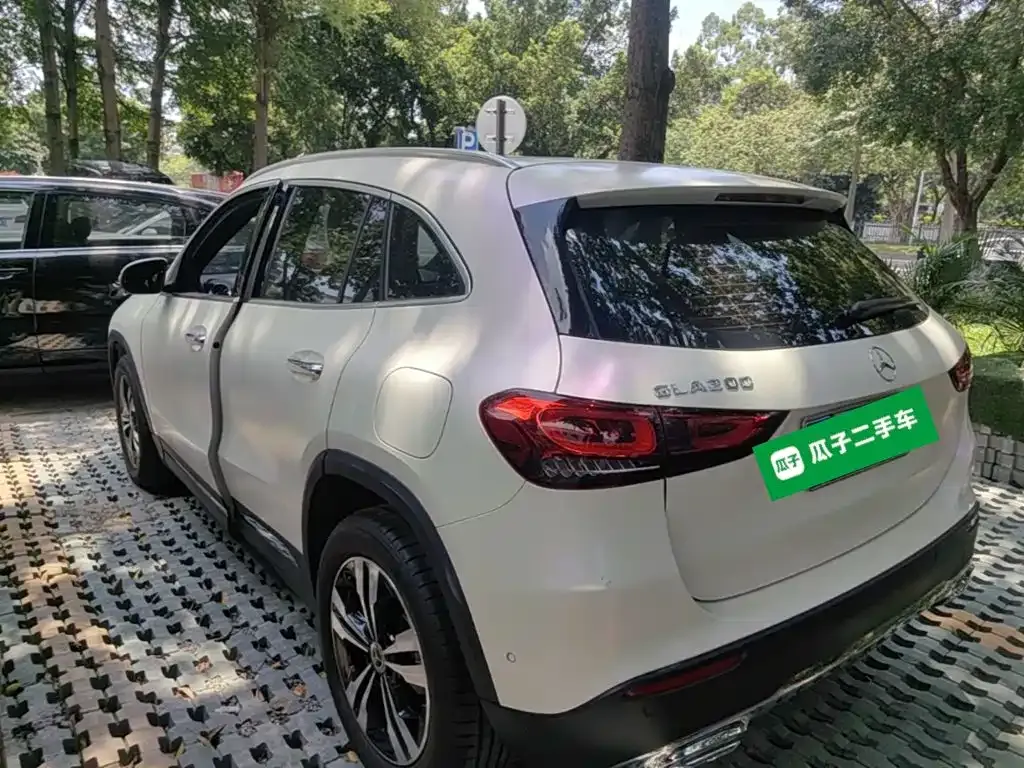Mercedes-Benz GLA — фото 10