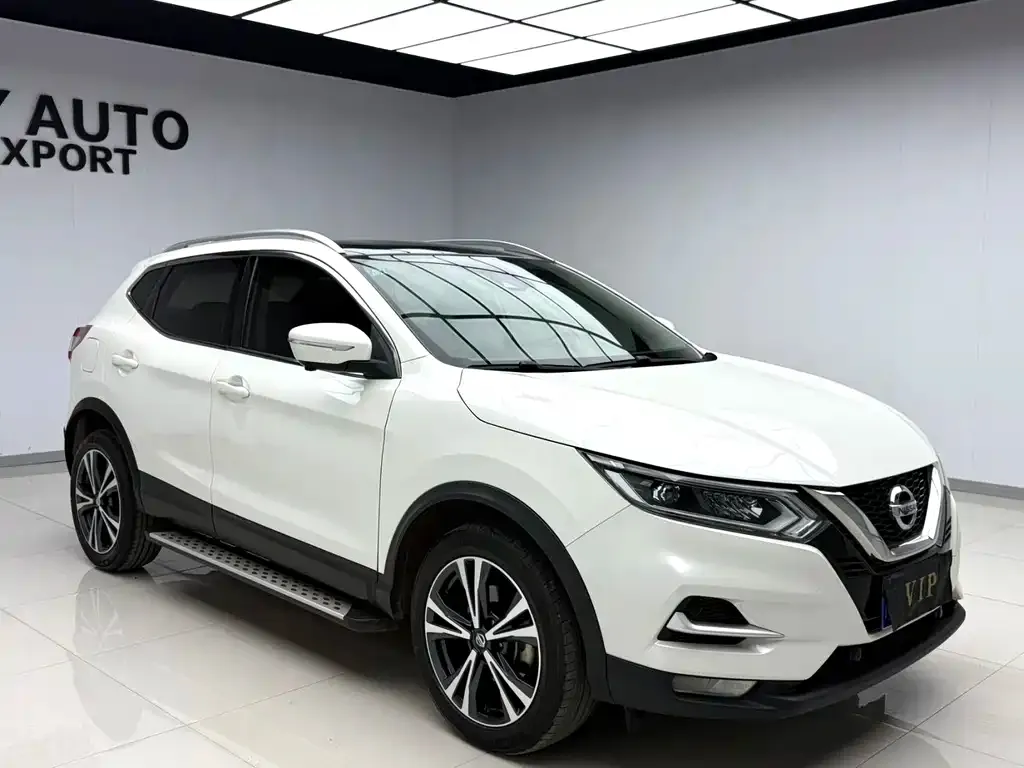 Nissan Qashqai — фото 8