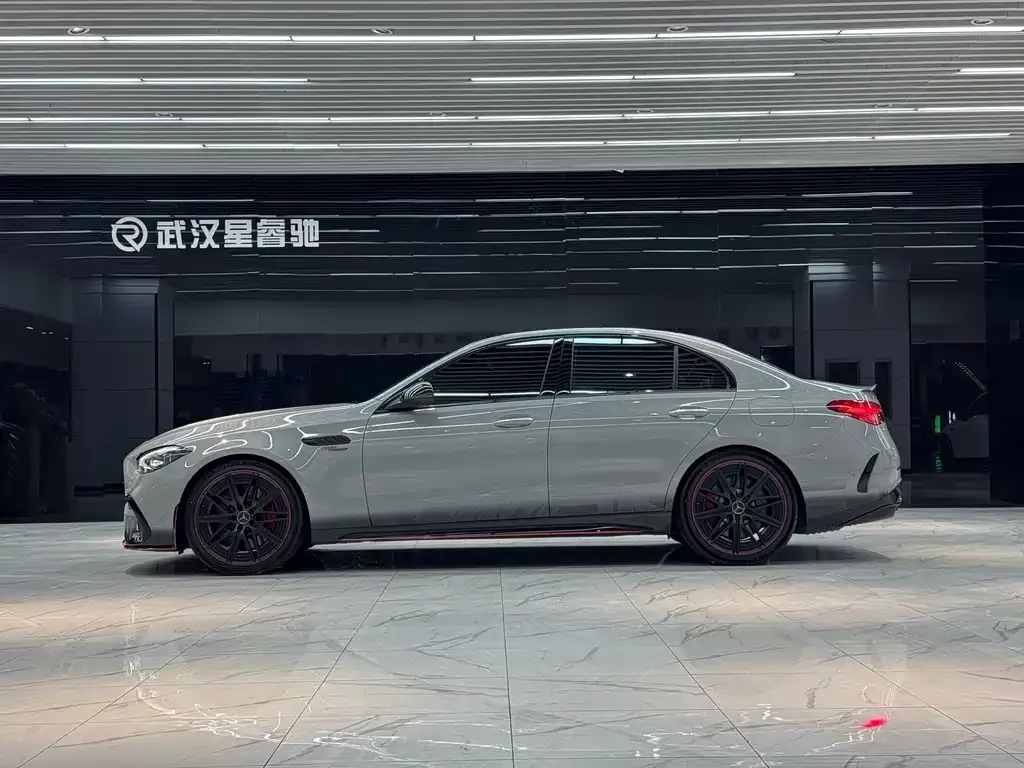 Mercedes-Benz C-Class AMG New Energy — фото 3
