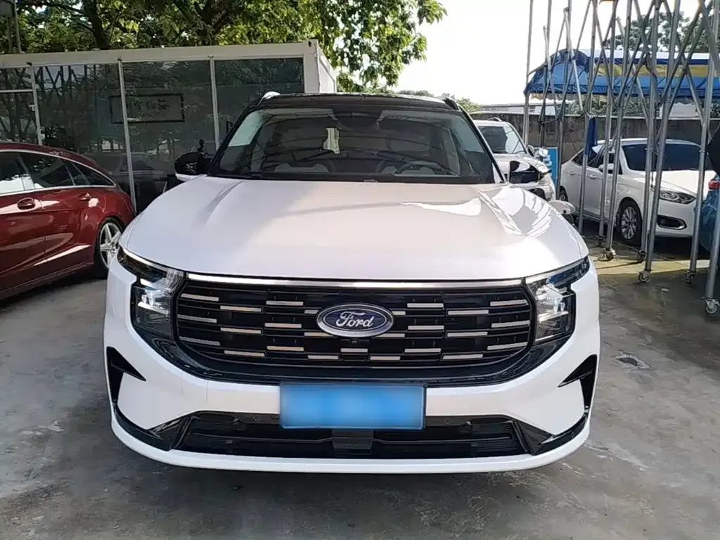 Ford Edge — фото 8