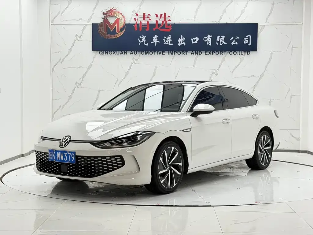 Volkswagen Lamando — фото 1