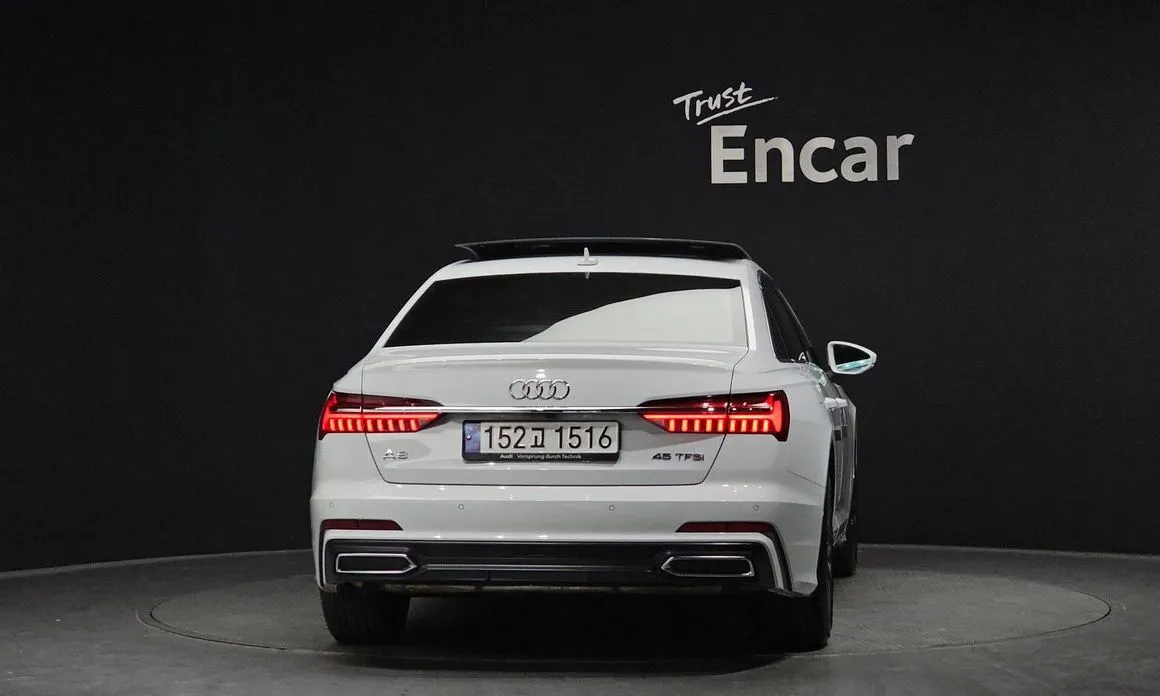 Audi A6 — фото 2