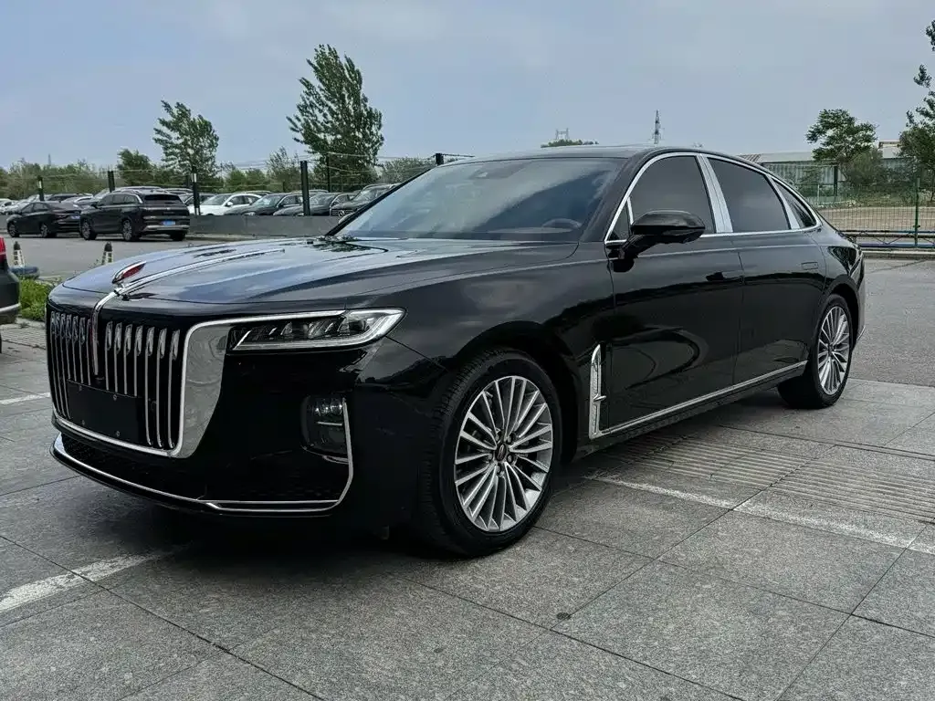 Hongqi H9 — фото 1