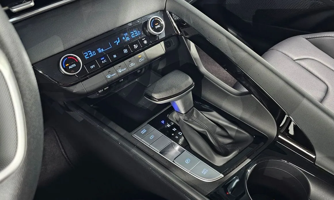 Hyundai AVANTE — фото 4