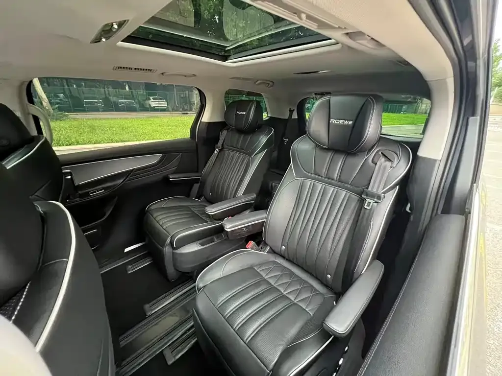Roewe iMAX8 — фото 2
