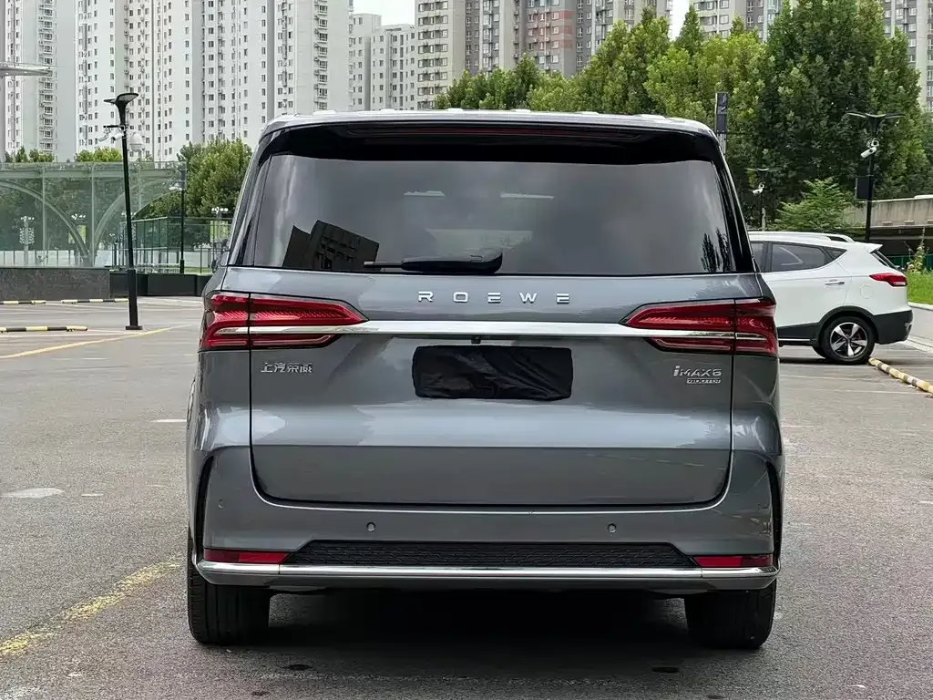 Roewe iMAX8 — фото 10
