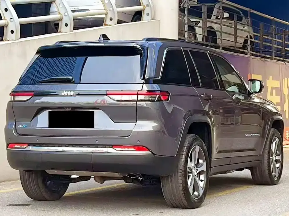 Jeep Grand Cherokee 4xe (Import) — фото 4