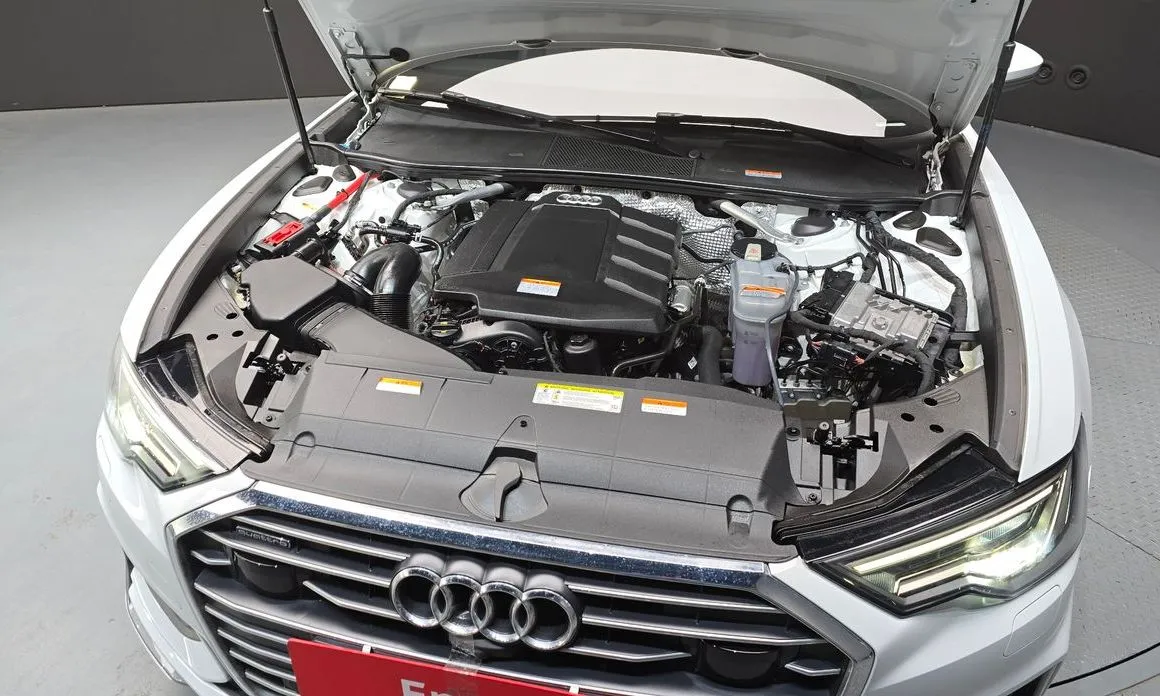 Audi A6 — фото 8