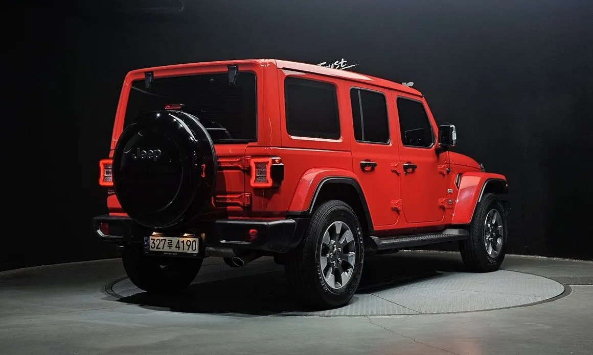 Jeep Wrangler — фото 2
