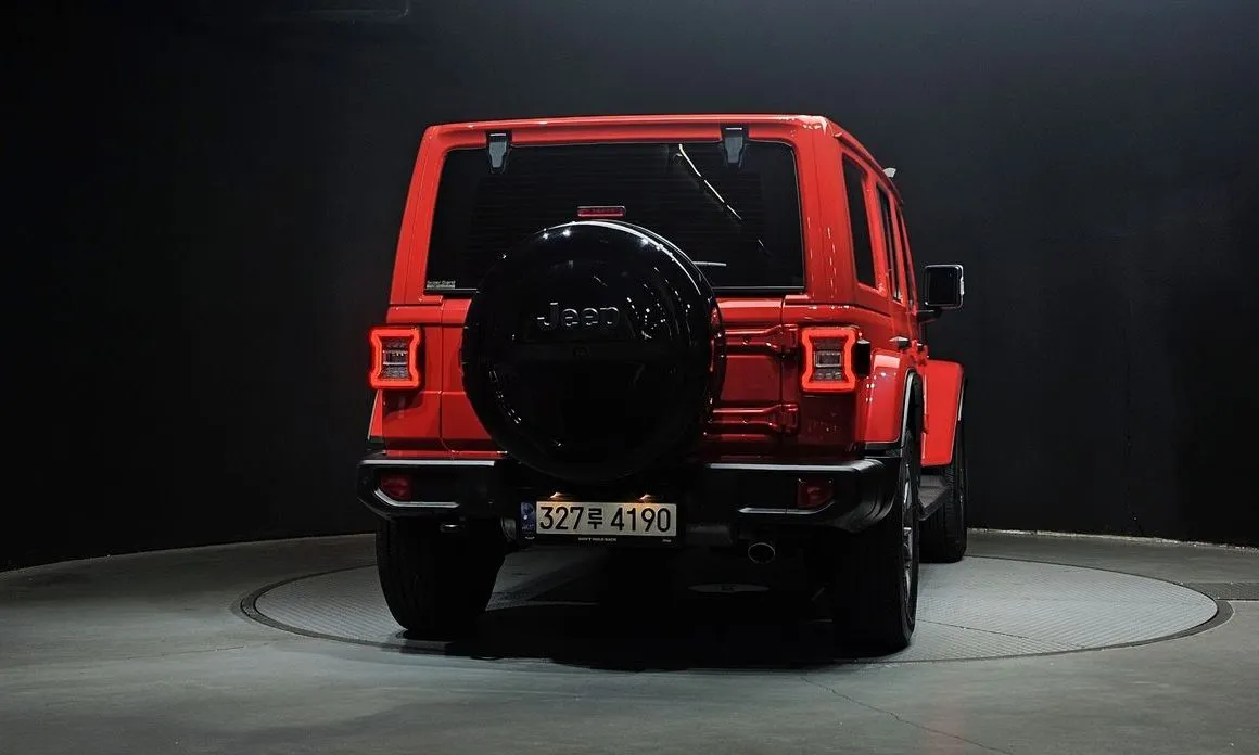 Jeep Wrangler — фото 5