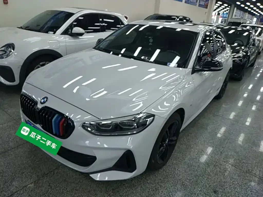 BMW 1 Series — фото 1