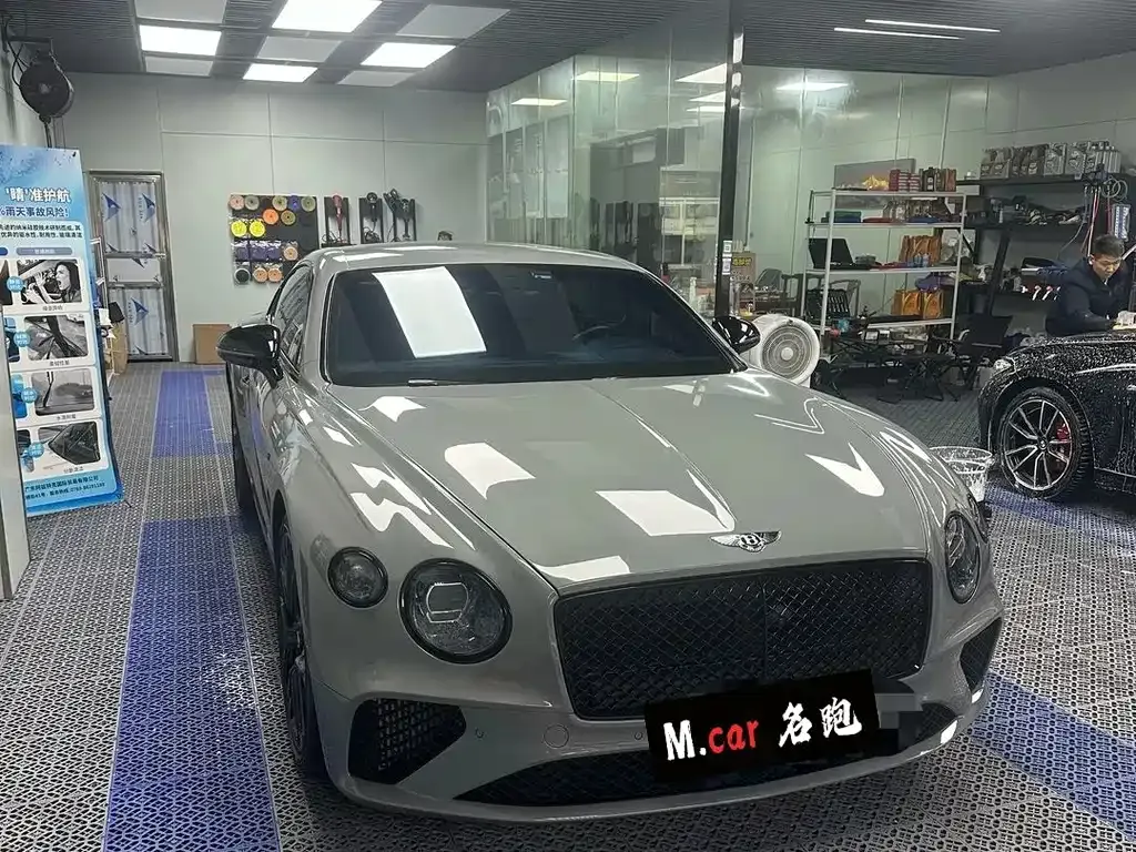 Bentley Continental — фото 8