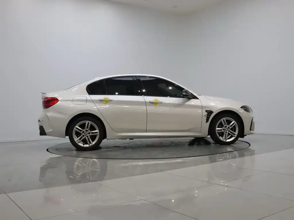 BMW 1 Series — фото 9