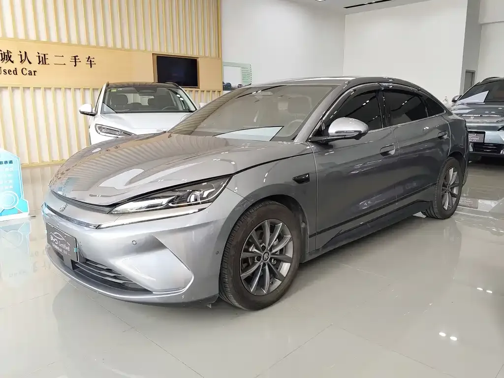 BYD Qin L — фото 1