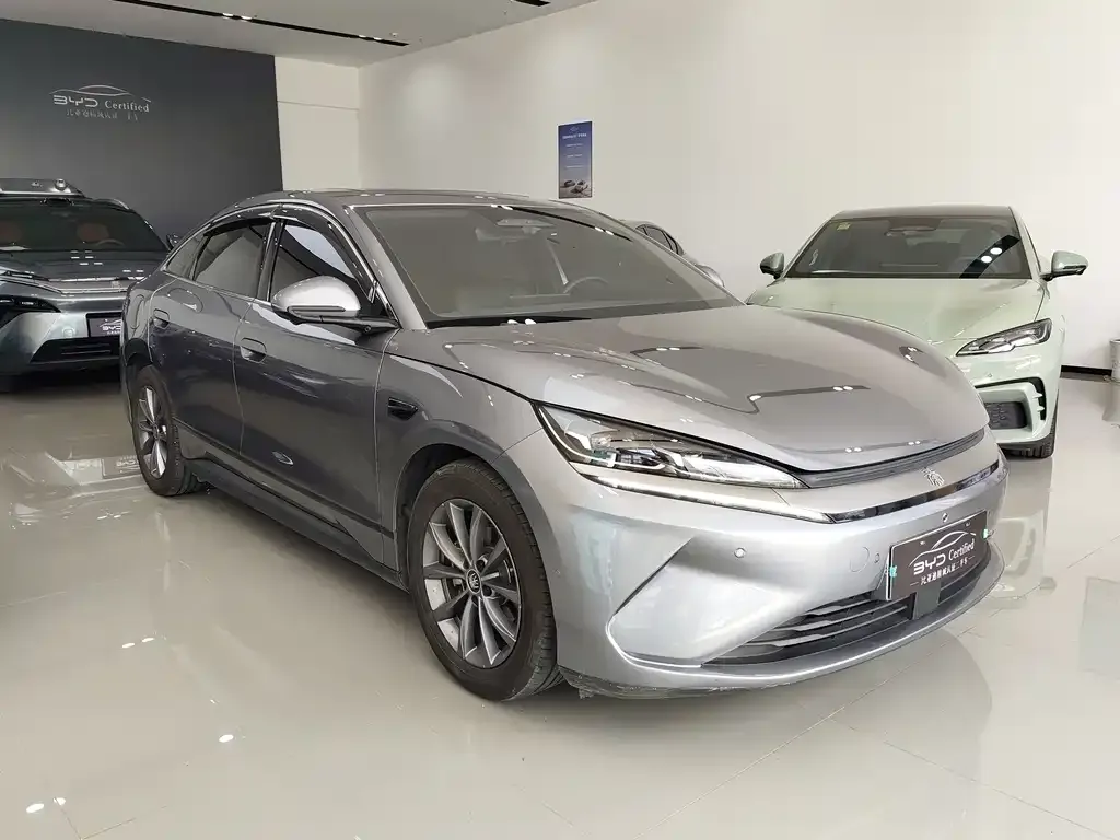 BYD Qin L — фото 6