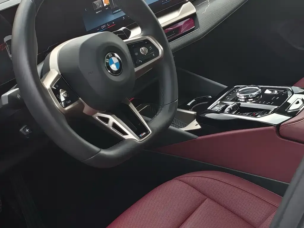 BMW 5 Series — фото 10