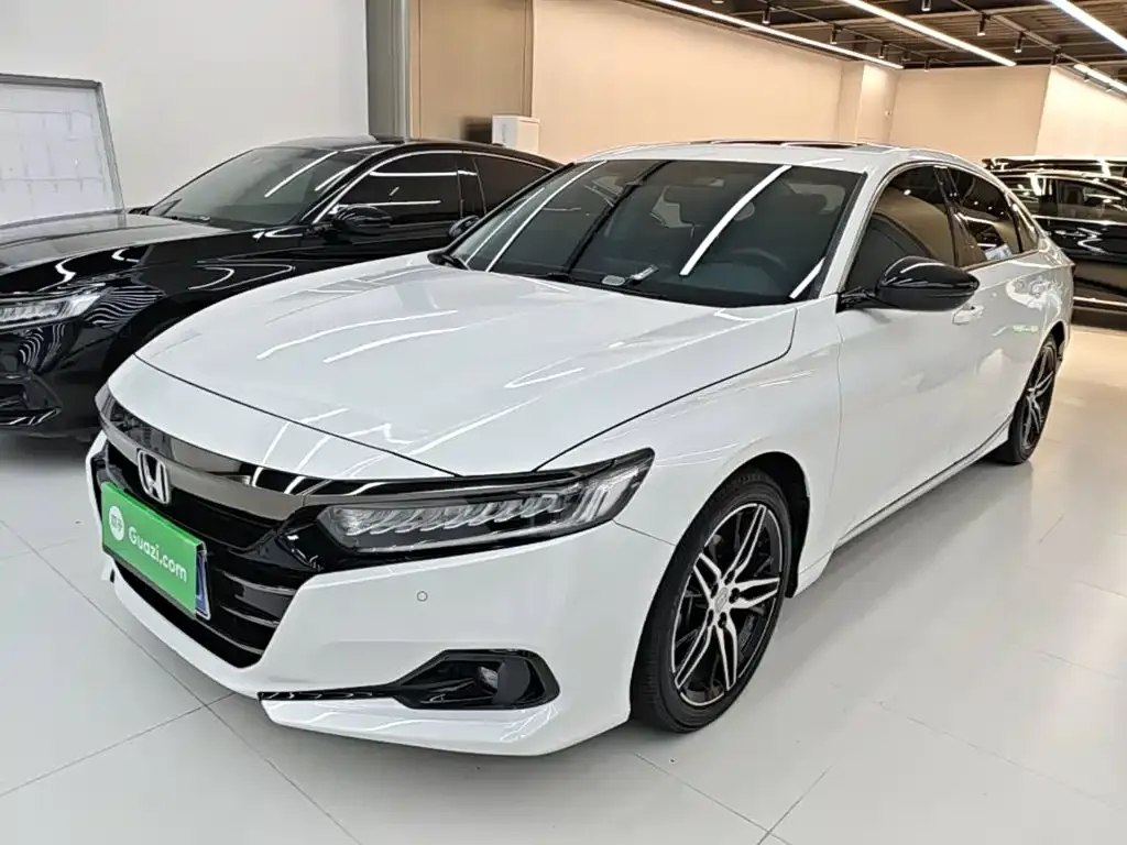Honda Accord — фото 3