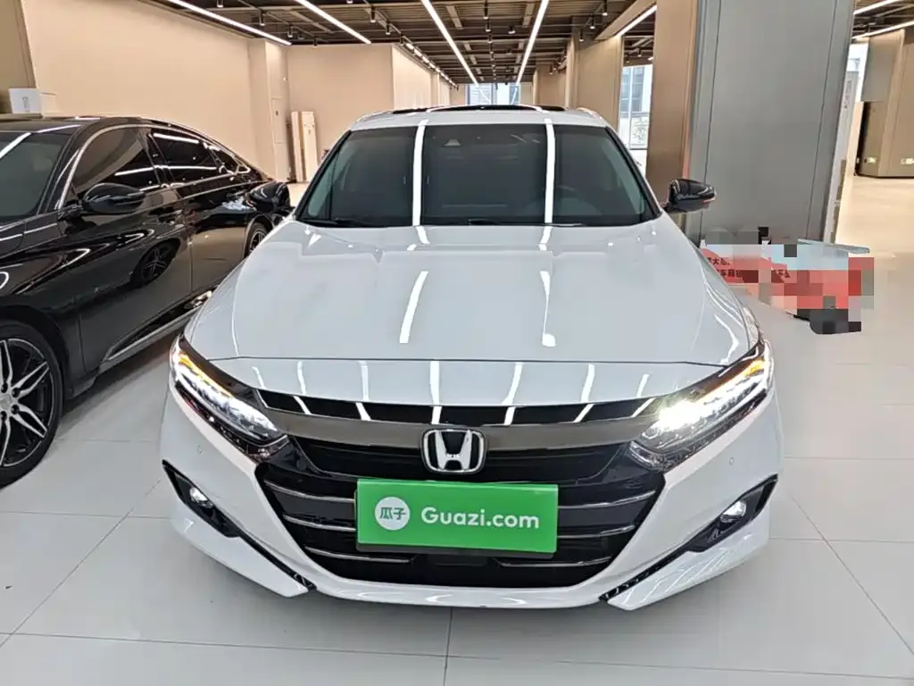 Honda Accord — фото 5