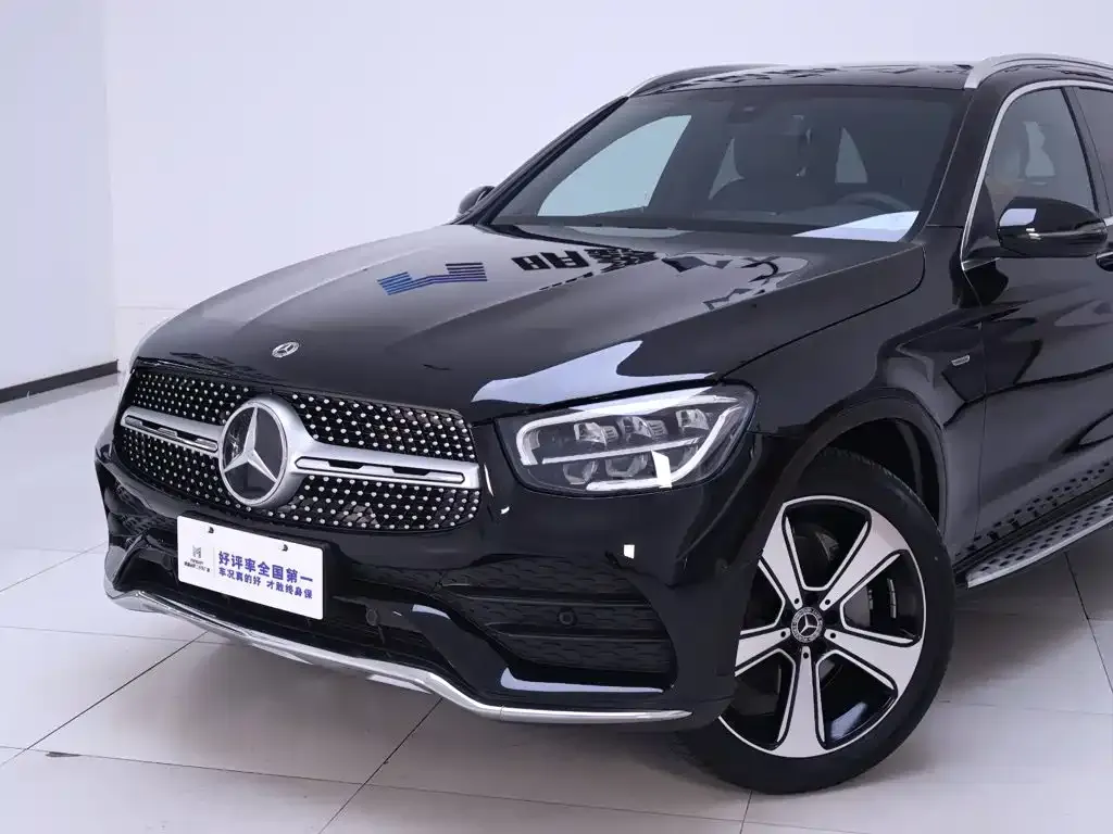 Mercedes-Benz GLC — фото 9