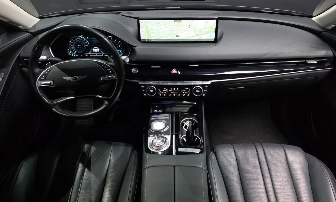 Genesis G80 — фото 10
