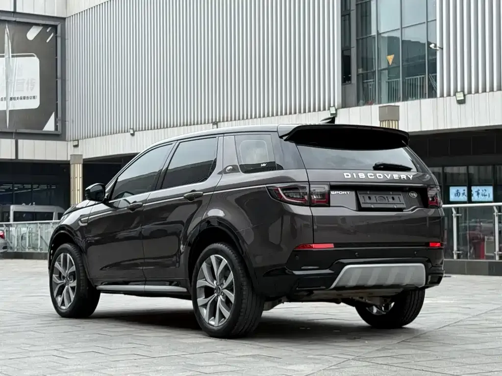 Land Rover Discovery Sport — фото 4