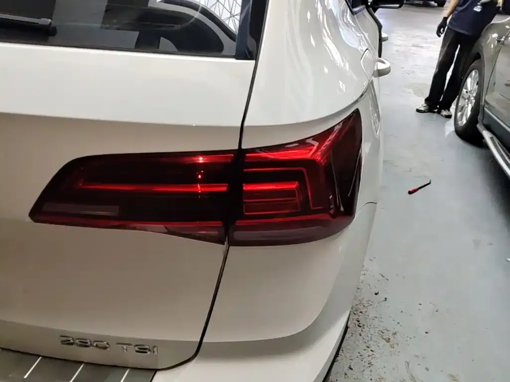 Volkswagen Tharu — фото 2