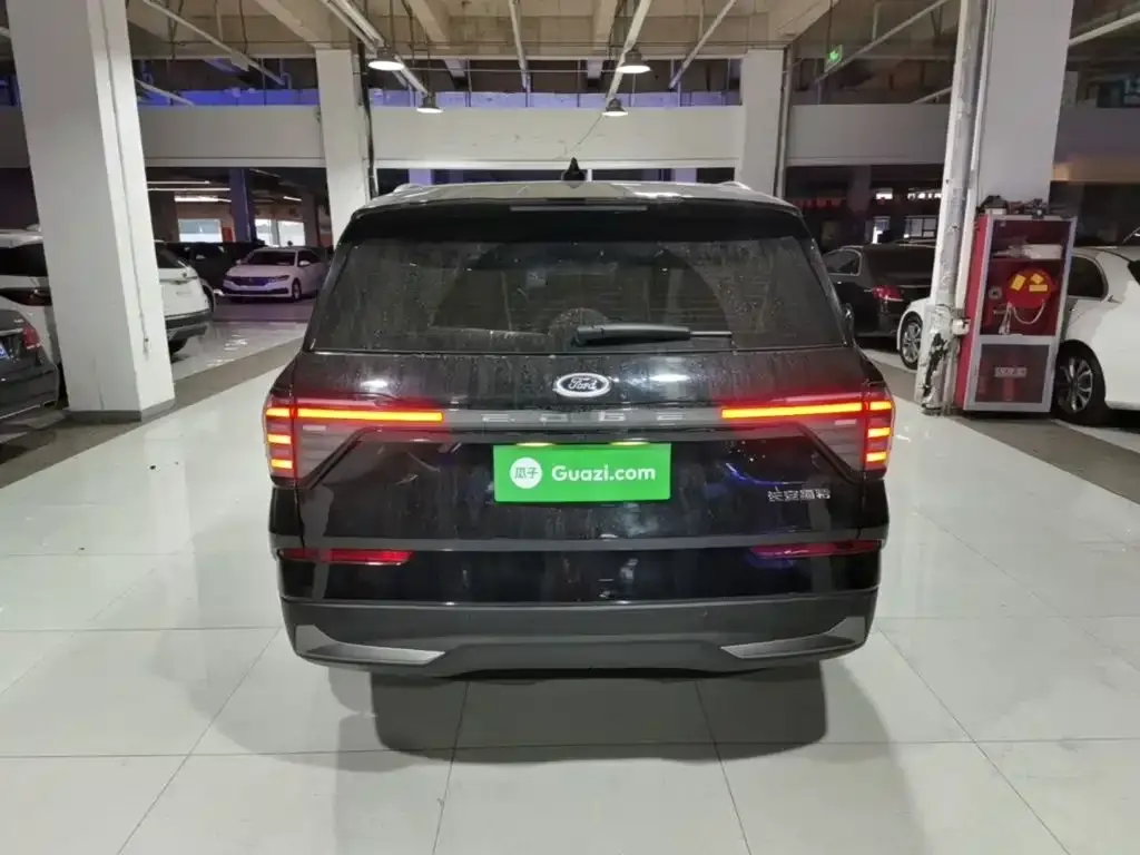 Ford Edge — фото 2